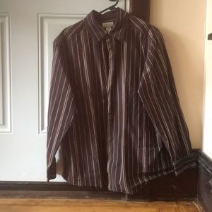 Men’s, looks new, long sleeve dress shirt